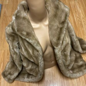 Vintage Country Pacer Atissavel Fabric Imported from France Faux Fur Coat